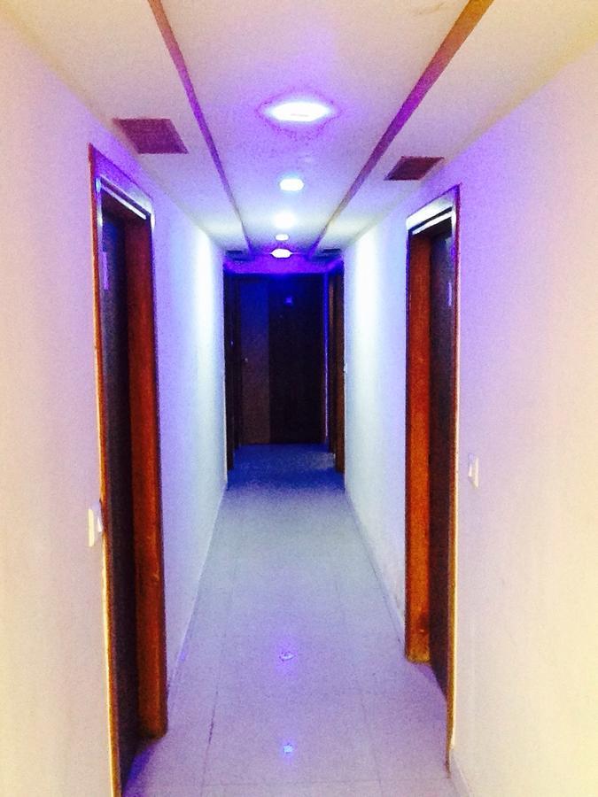 Hotel Citizen Inn 아흐메다바드 외부 사진